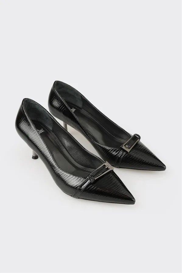 e9a4a499-siyah-kadin-orta-topuk-ayakkabi-6bbedd.webp