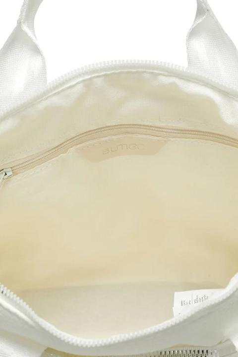 2a1c78ec-flo102013460_e_bardhe_3.jpg