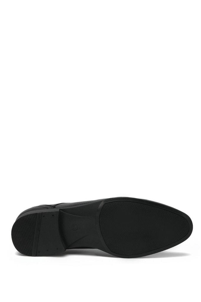 bfc9c18c-flo101106772_e_zeze_3.jpg