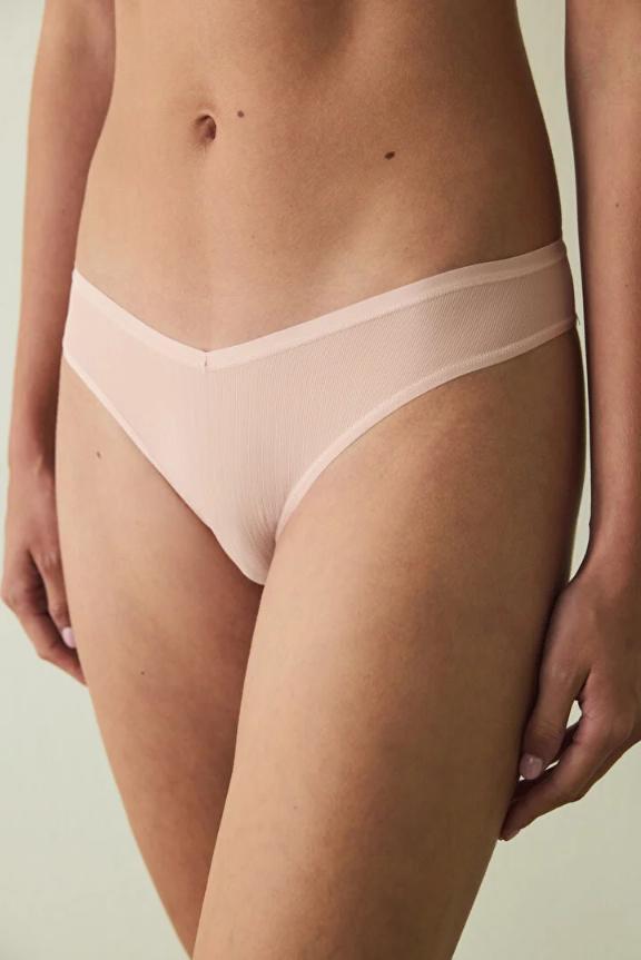 Mbathje Femrash (Intimo)
