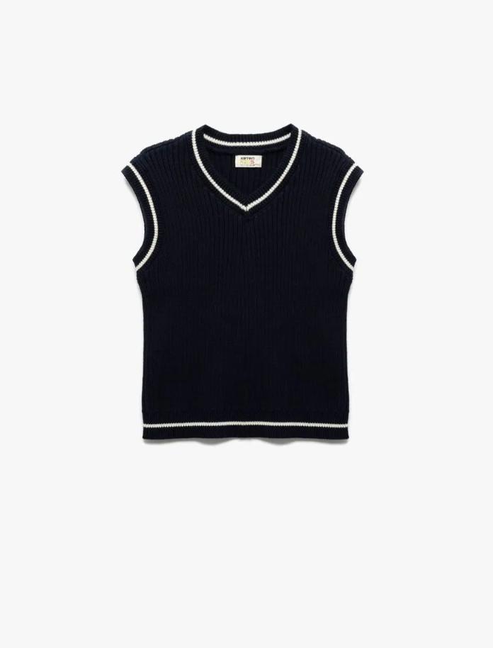[8684631899770] Jelek (11-12)