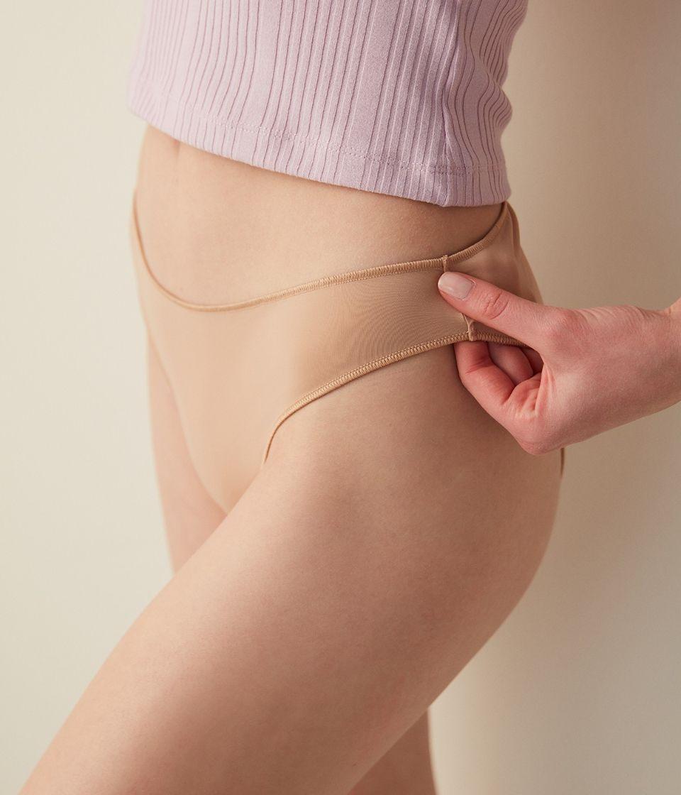 Mbathje Femrash (Intimo) (XS, E bardhe)