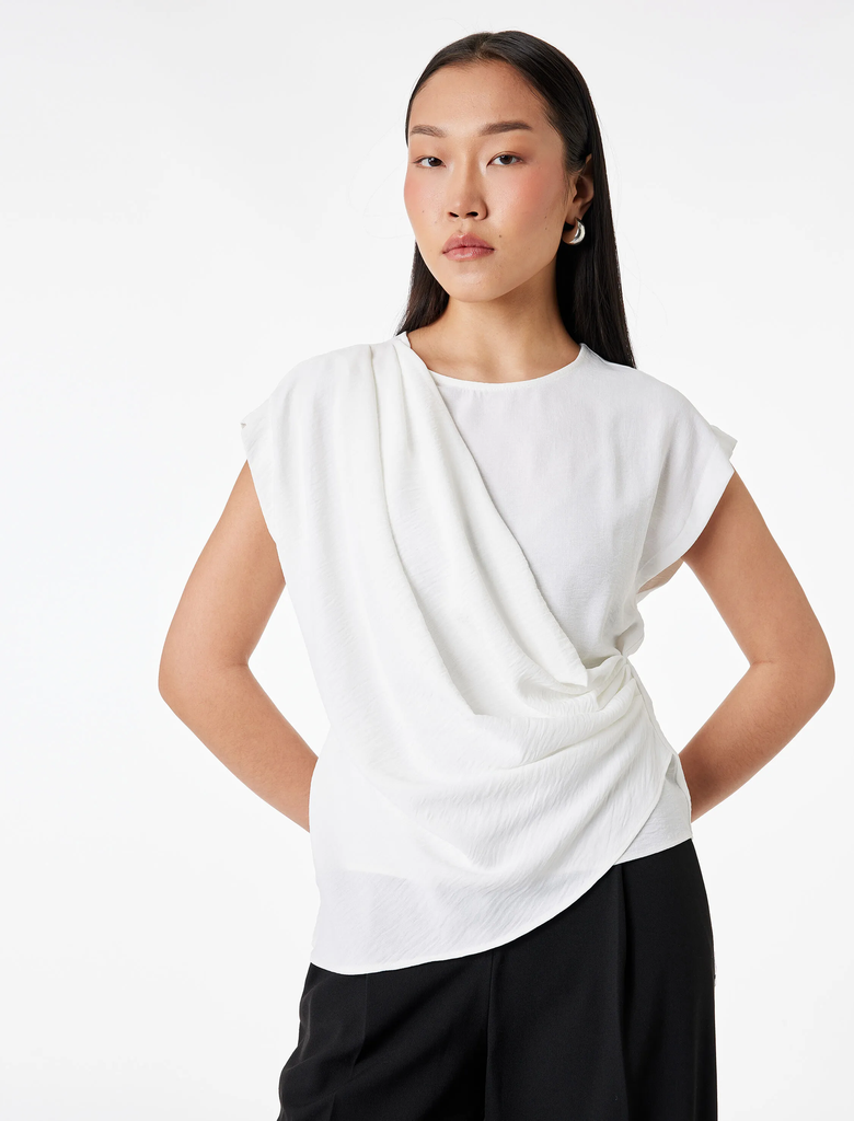 [8684846319438] Bluza (42)