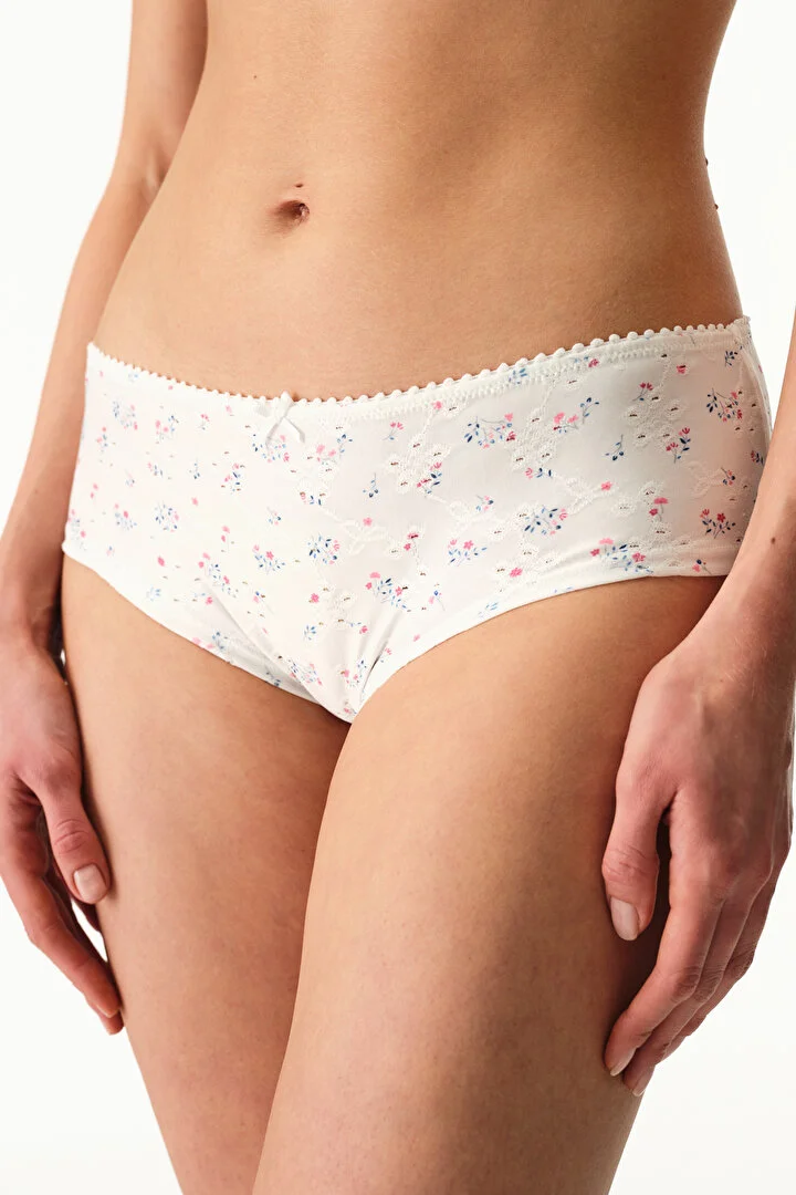 Mbathje (Intimo)
