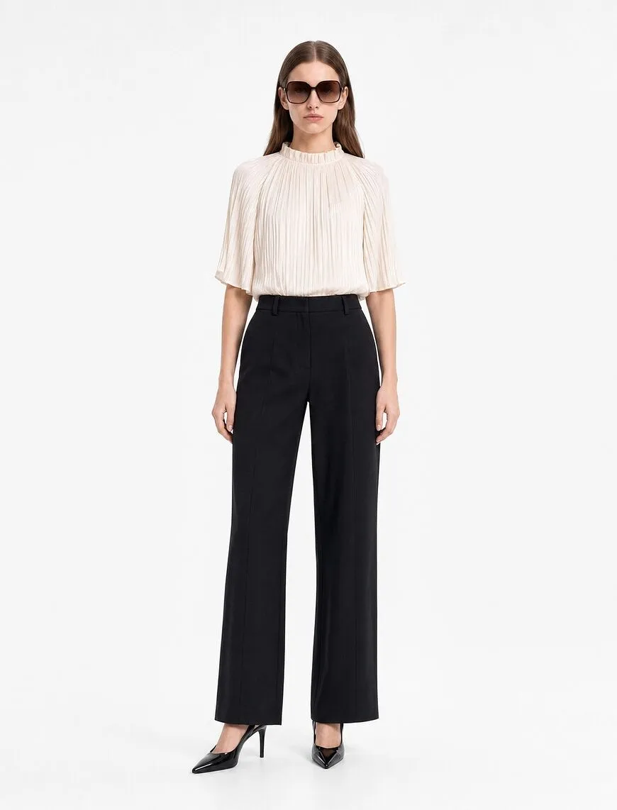 [8684970681692] Pants (42)